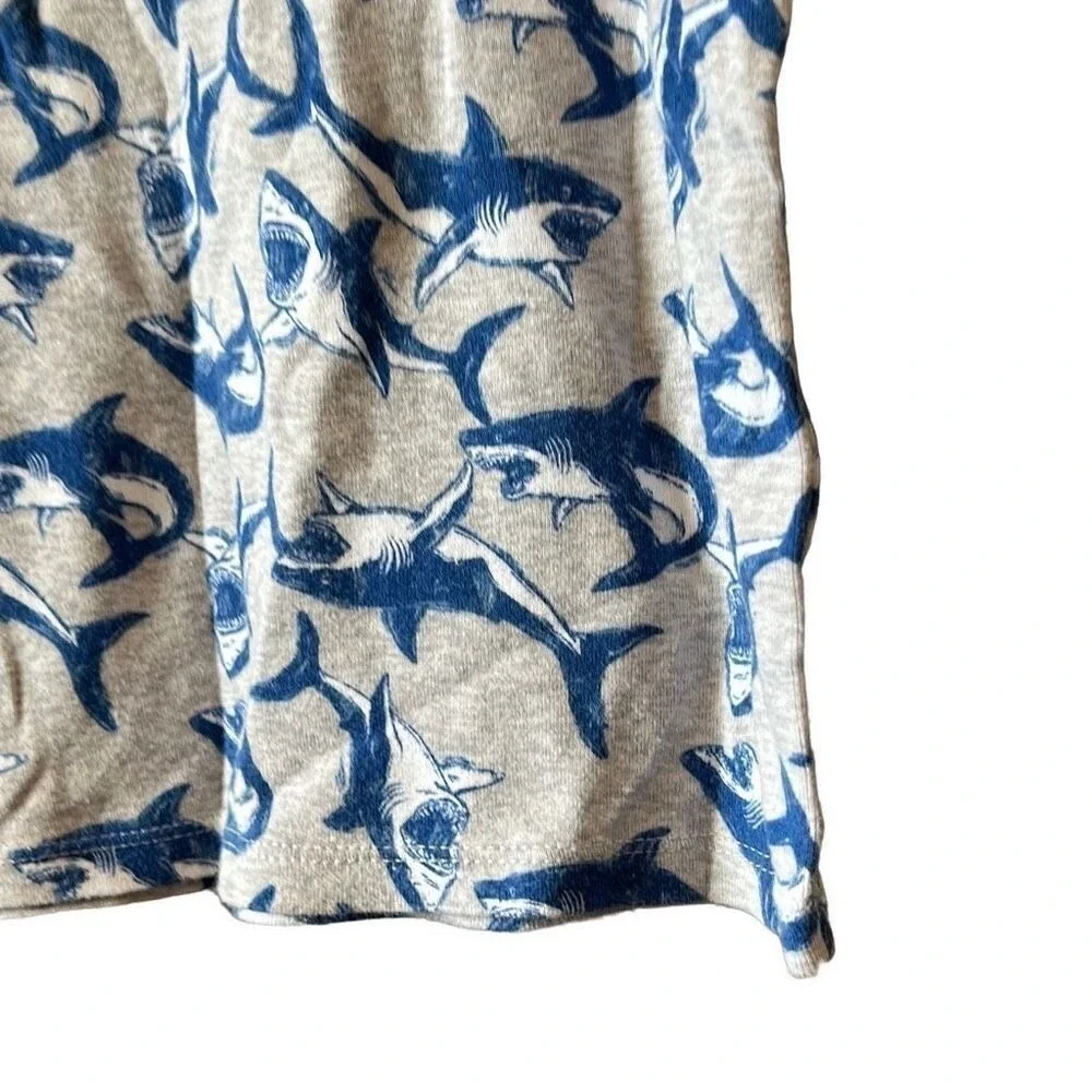Old Navy Shark Print T-Shirt Unisex Kids XL‎ 12 Gray Blue Excellent Short Sleeve
